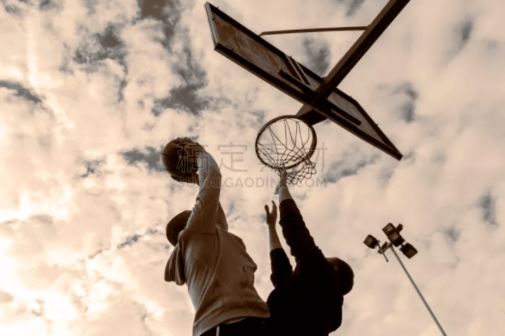 CBA赛场技术统计：辽宁队三分命中率领先,